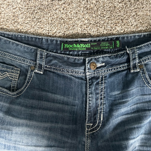 Nice and baggie and a in good condition. Has a good white wash. - Picture 2 of 4